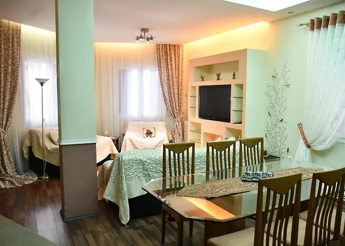 4A House Athens Escape
